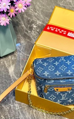 תיק לואי 18/13 ס"מ