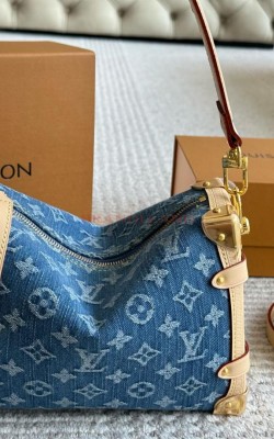 תיק לואי 23/16 ס"מ שלושה צבעים