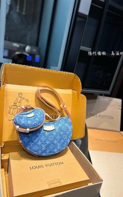 תיק לואי 25/14 ס"מ