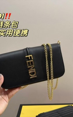 תיק  פנדי 21/10 ס"מ