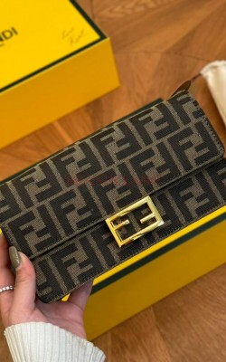 תיק  פנדי 21/12 ס"מ