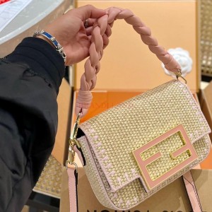 תיק  פנדי 23/5/15 ס"מ