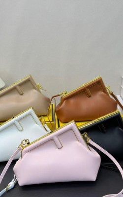 תיק  פנדי 24/18 ס"מ