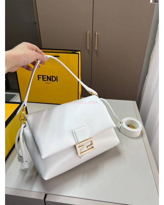 תיק  פנדי 26/15 ס