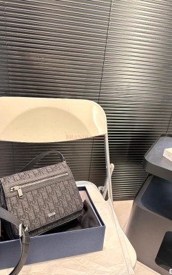 תיק צד דיור 21.5/18 ס"מ