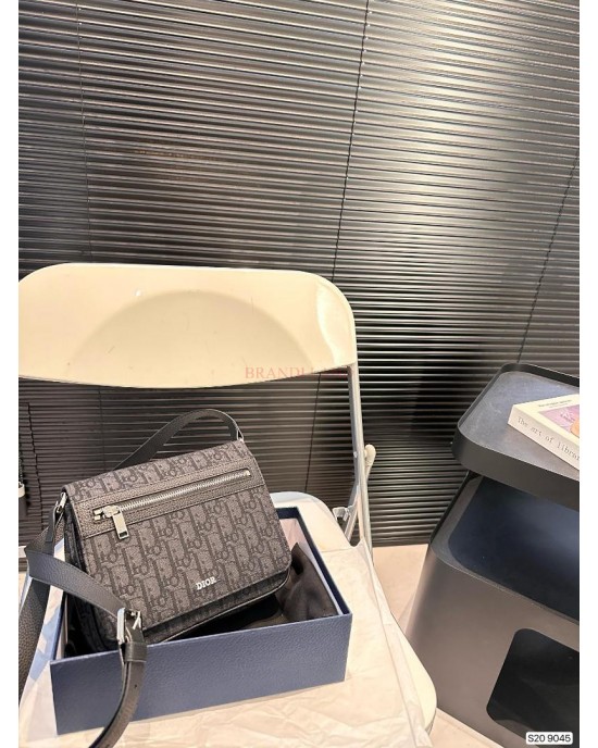 תיק צד דיור 21.5/18 ס