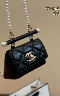 תיק שאנל 11/11 ס"מ