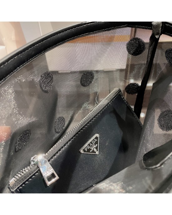 תיקי פראדה שתי גדלים ומלא צבעים