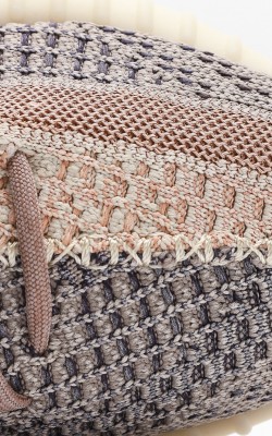 נעלי ייזי אדידס