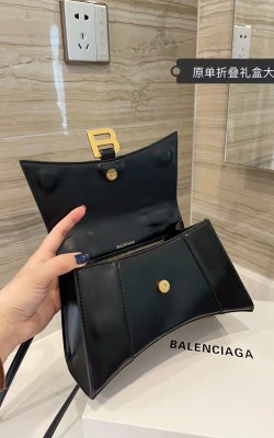 תיק בלנסיאגה